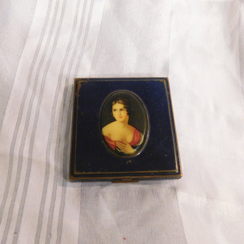 Blue Metal Mondaine Compact with Portrait Front # 21098